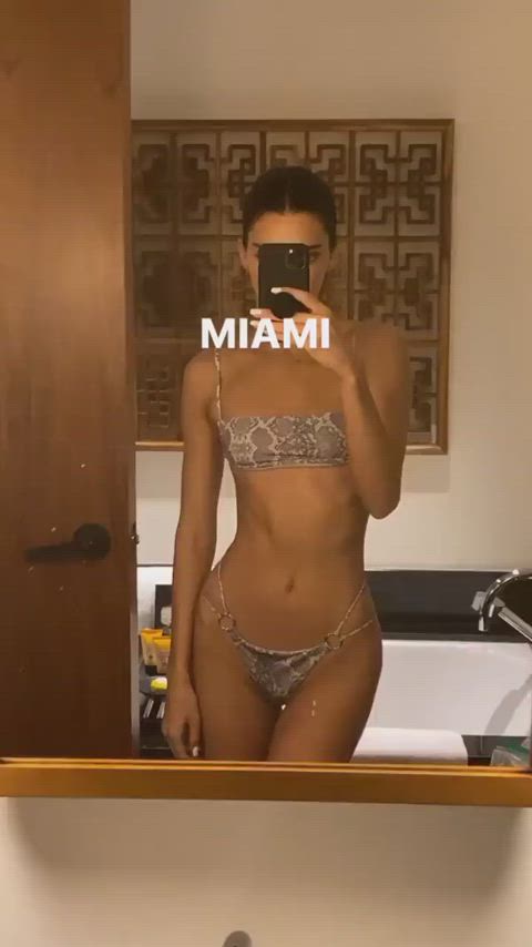 bikini kendall jenner model gif