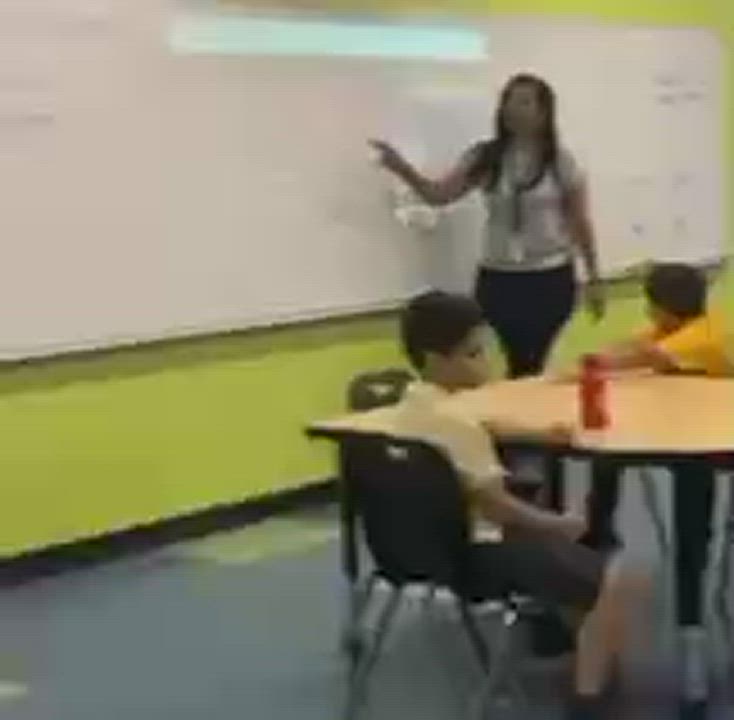 Ecuadorian Mom Teacher Thick gif