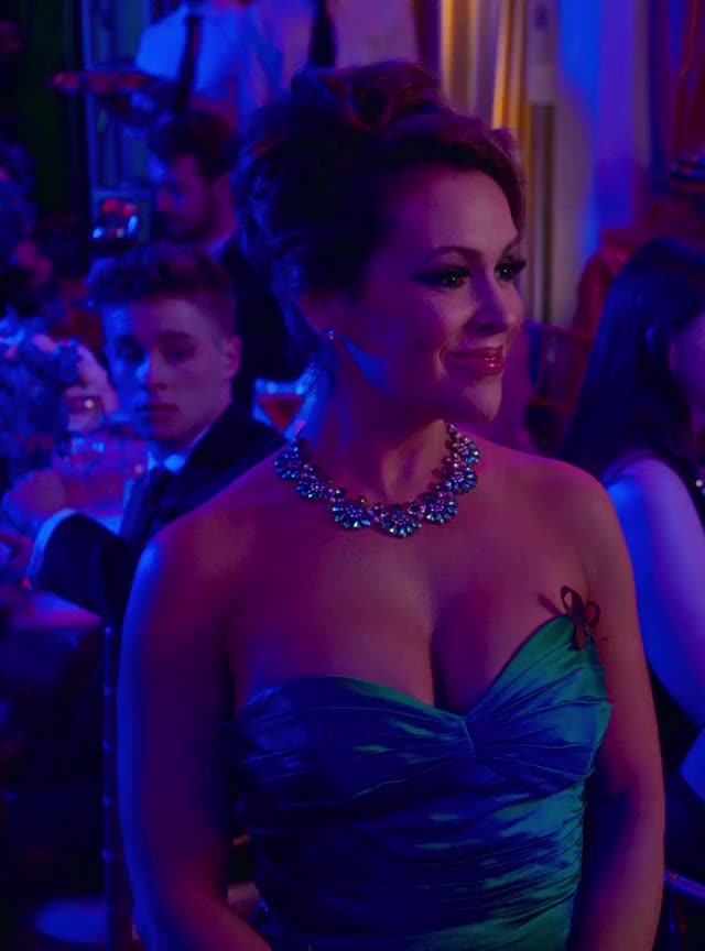 Alyssa Milano (Insatiable)