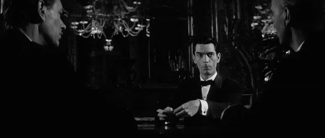 Last-Year-at-Marienbad-1961-GIF-01-03-11-lurch-deals-cards