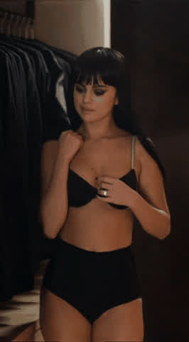 celebrity selena gomez teen gif