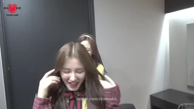 Nayun (MOMOLAND) | Funny Moments