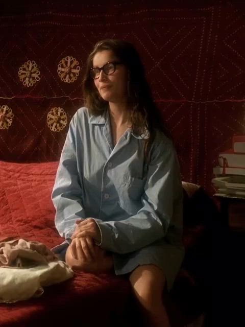 Laetitia Casta in Le Grand Appartement [upscaled, 50fps]