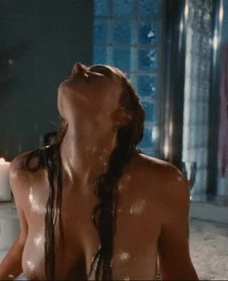 Jessica Paré in Hot Tub Time Machine