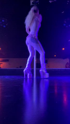 blonde dance dancer dancing lapdance pole dance strip stripper strippers stripping