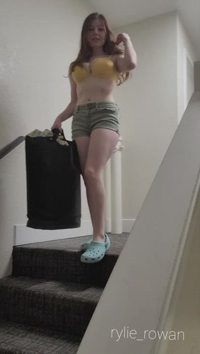 I always do my laundry in my apartment complex dressed like this. Guess you could