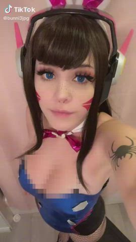 Big Tits Cleavage Gamer Girl Tease Teasing TikTok gif