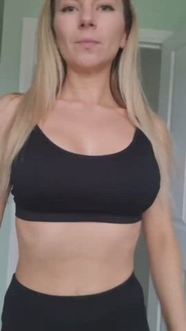 Beautiful blonde tits ❣️