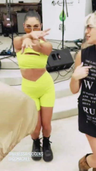 Dancing Spandex Vanessa Hudgens gif