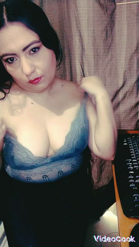 natural natural tits onlyfans tits cleavage gif