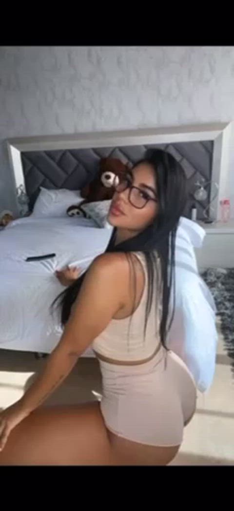 big ass latina twerking gif