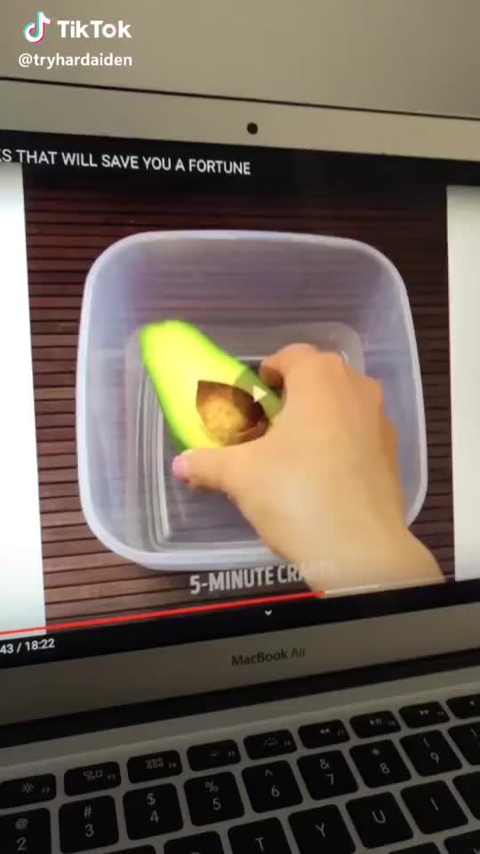 This method really works! Thanks #5minutecrafts #lifehacks #freshavocado #gotcha