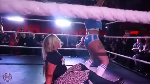 Lana Austin Vs Session Moth ?