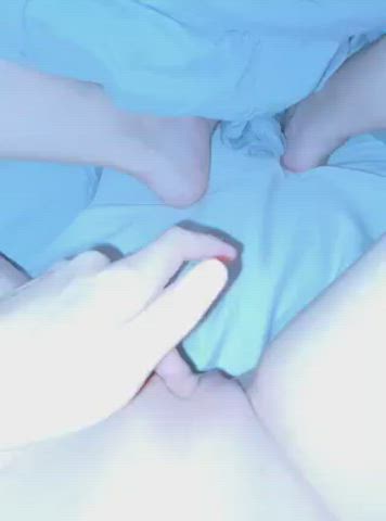 Fingering Masturbating Pussy Shaved Shaved Pussy gif