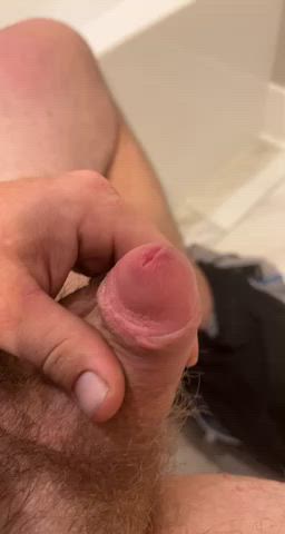 Just a little Wednesday Hump Day precum , first time posting here . Be gentile 😜