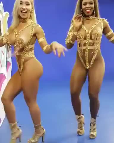 Fiama Amorim and Marjorie Bueno Carnaval