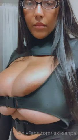 Big Tits Bouncing Tits Costume Glasses Huge Tits Latina Natural Tits Nipples OnlyFans