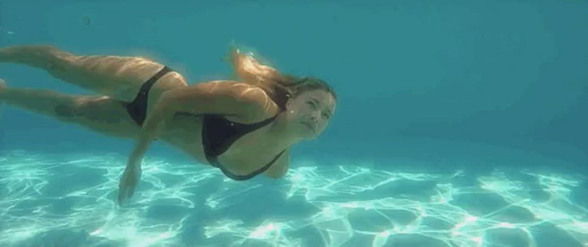 Geraldine Kemper onder water