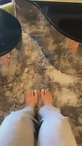 feet feet fetish tease teasing toes gif