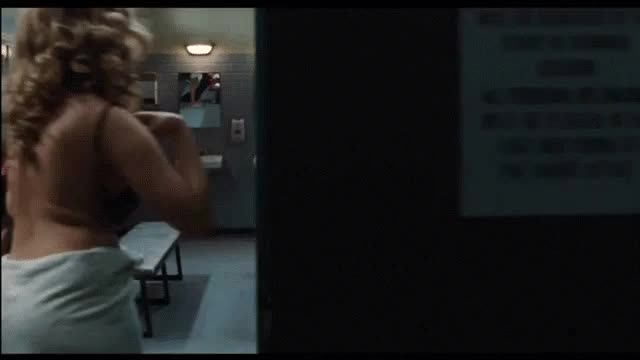 Big Tits Celebrity Hayden Panettiere Huge Tits gif