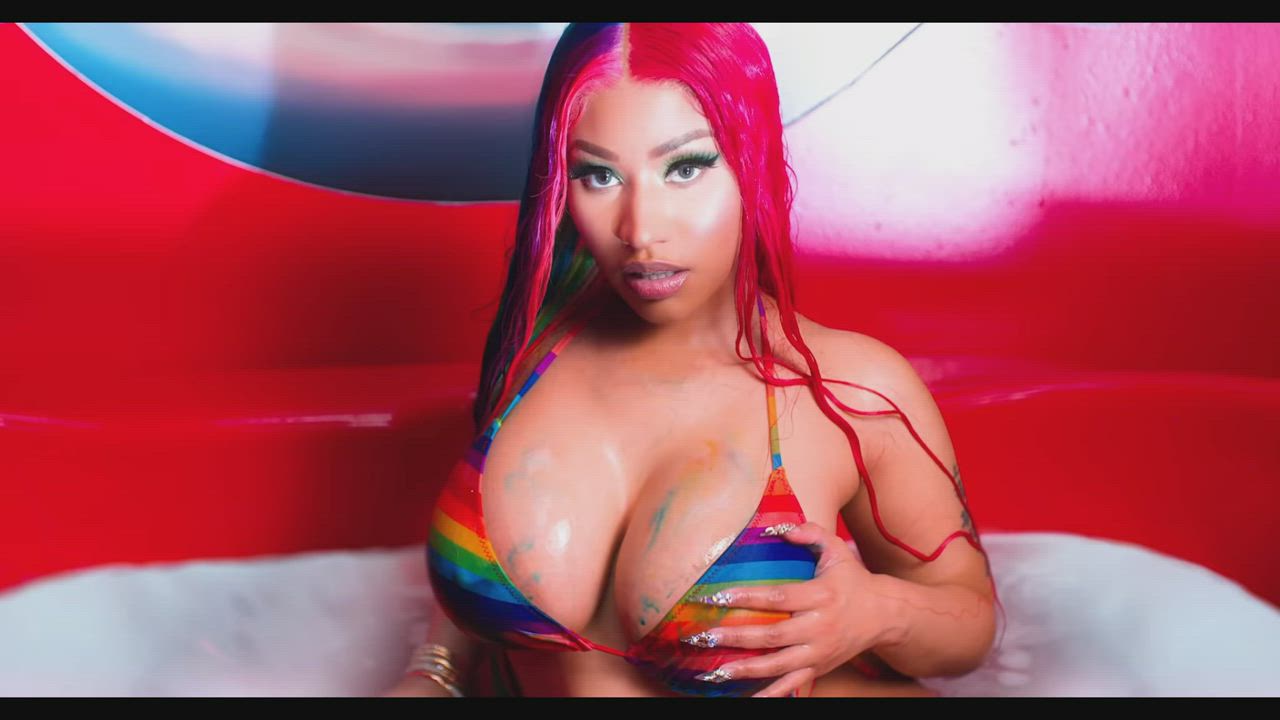 Ass Big Tits Bouncing Tits Busty Celebrity Ebony Nicki Minaj gif