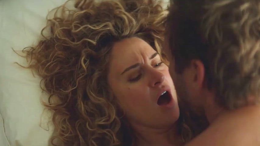 ass celebrity curly hair missionary moaning natural tits orgasm shailene woodley