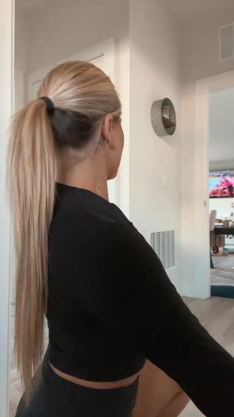 Blonde Showing Off Her Post Workout Booty