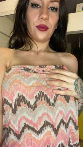 Busty big titted Latina babe