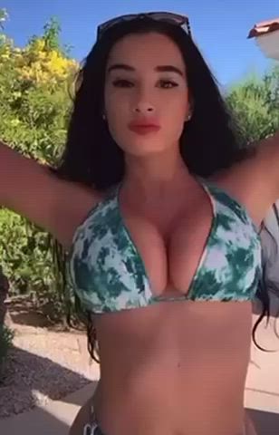 big tits bikini bouncing tits cute paris roxanne tits gif