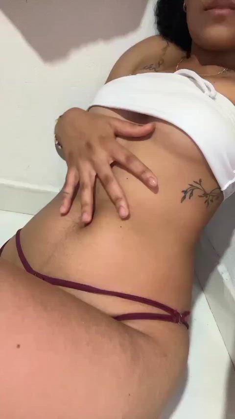 amateur ass cute latina skinny teen amateur-girls legal-teens thick-booty gif