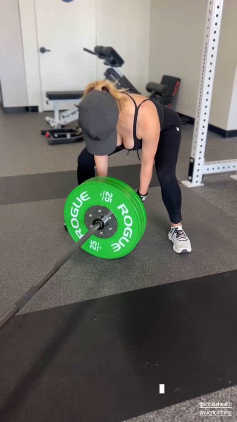 celebrity katheryn winnick workout gif