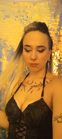 dominant domination dominatrix domme femdom onlyfans sph r/sph gif