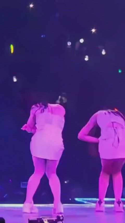 celebrity korean upskirt gif