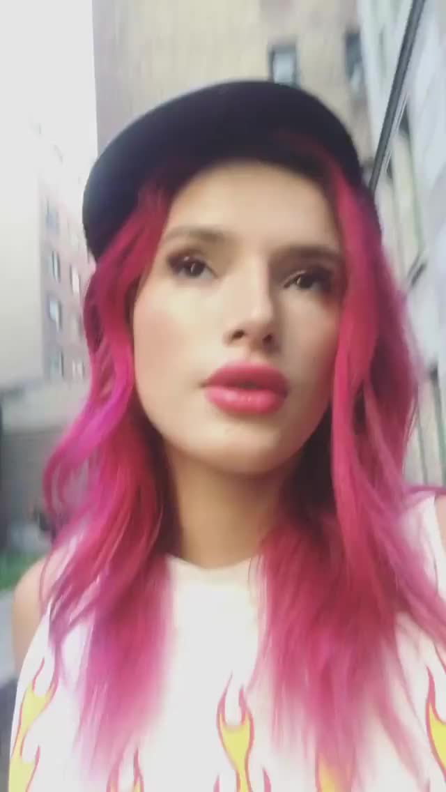 Bella Thorne - 82