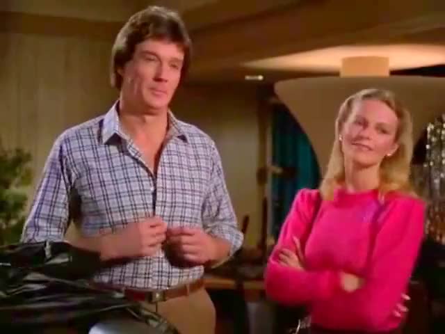 Charlie's Angels  "Toni's Boys" clip