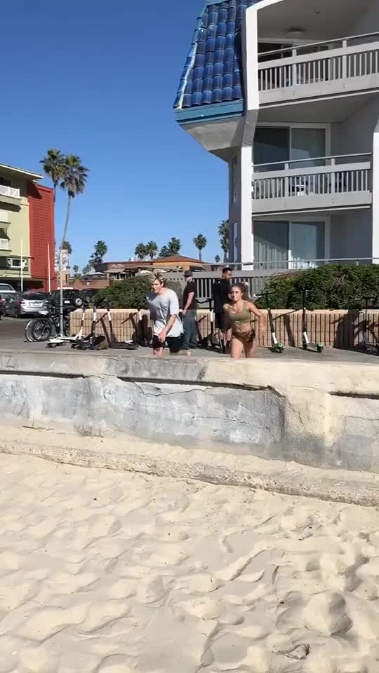 Who would you try this with?!? #flips #fun #beach #fitness