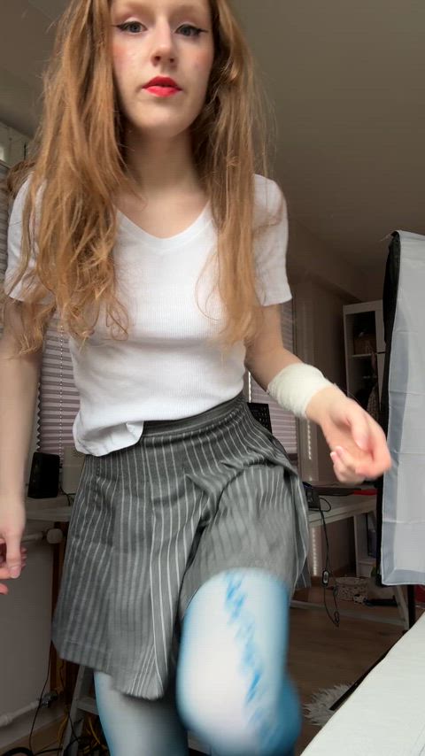 19 years old pussy pussy lips redhead skinny skirt solo stockings teen upskirt legal-teens