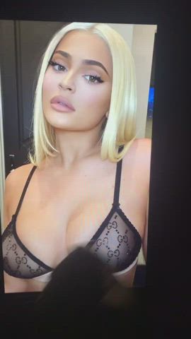 Kylie Jenner Trib