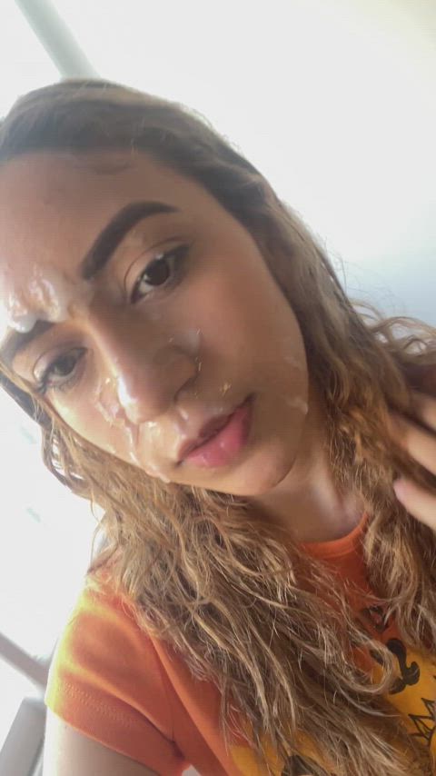 I love how pretty I look with cum on my face 🥰