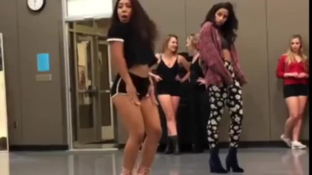 Sexy Dancer