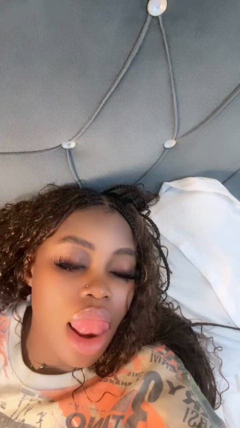 amateur deepthroat ebony long tongue throat fuck tongue tongue fetish throated gif