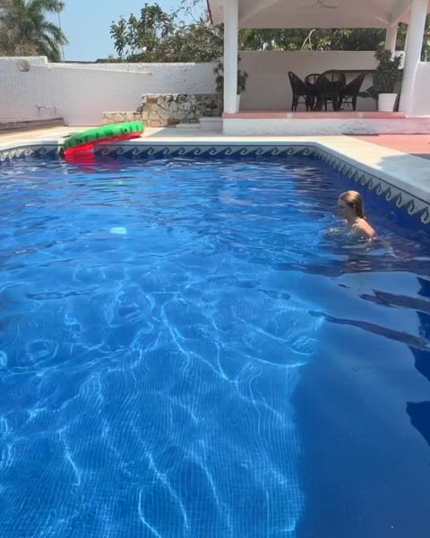 australian celebrity pool gif