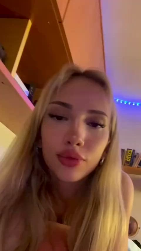 Soph - More tiktok flash vids on my TT likes