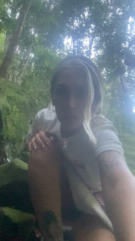 Went on a bush walk and pulled out my tits and played with my pussy 😈💦