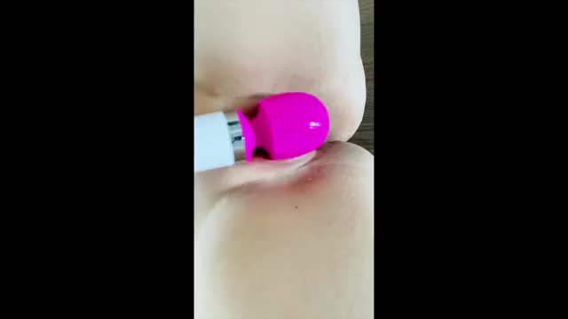 Do you like watching my pussy squirt? [OC] ???