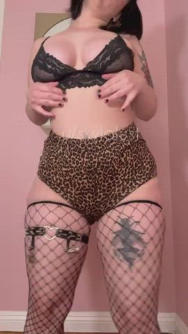 would you fuck me stockings on or off