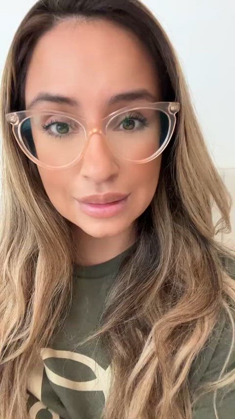 MissMadalynnTV - More Tiktok flash videos on my TT likes (juanmomo45)