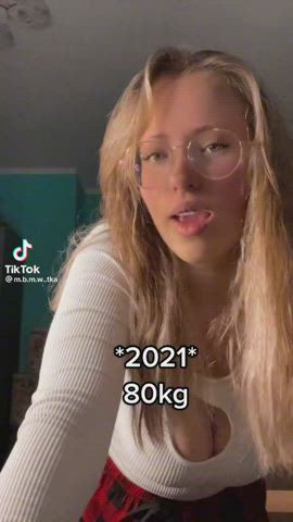 big tits blonde busty cleavage glasses huge tits natural tits skirt thick gif