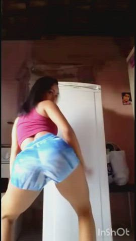 Brazilian Latina Shaking Teen Twerking gif