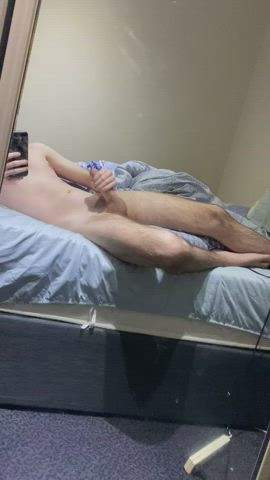 20M jerking my bwc, hmu to see my loads 😈😈 dms open hmu